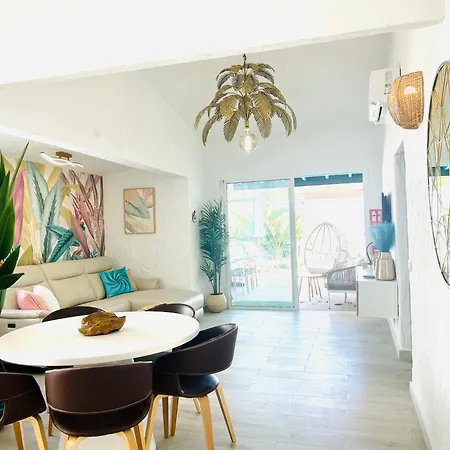 Oasis Beach III : Paradise With Private Jacuzzi Villa *