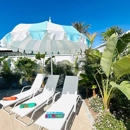 Oasis Beach III : Paradise With Private Jacuzzi 플라야 델 잉글스