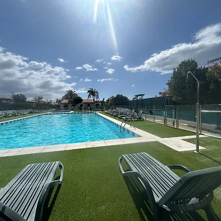 Oasis Iii : Paradise With Private Jacuzzi Willa